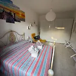 La Camelia House شقة Bracelli