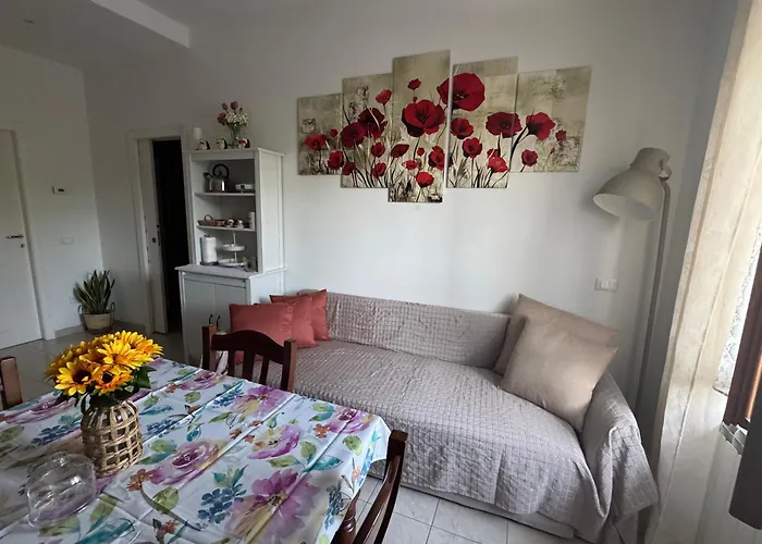 Apartment La Camelia House *