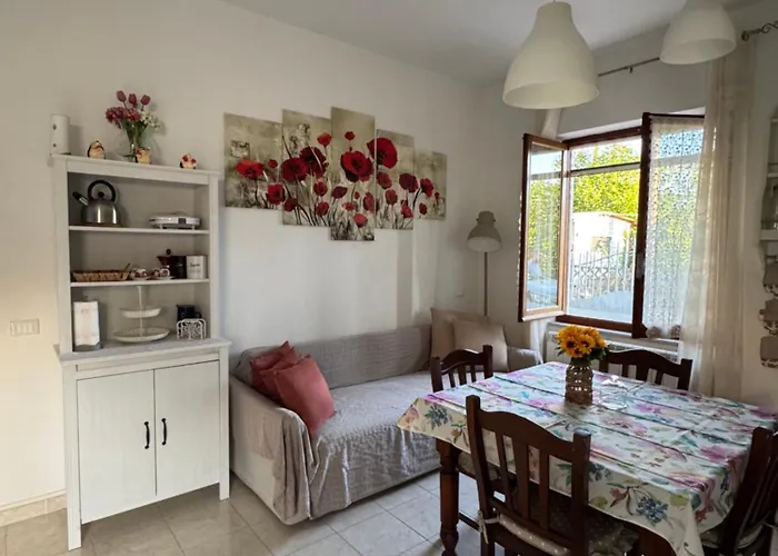 La Camelia House *